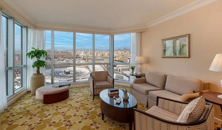 14-Night Luxury Umrah Package hotel accommodation